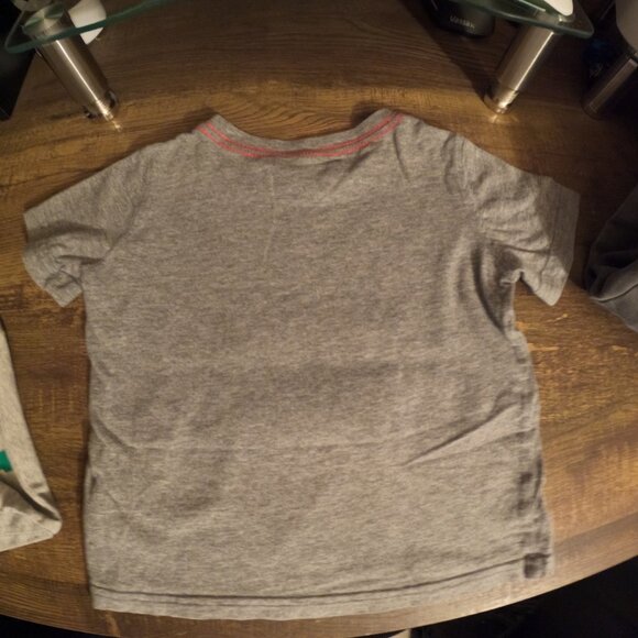 18 mon to 2T clothes - Picture 6 of 14